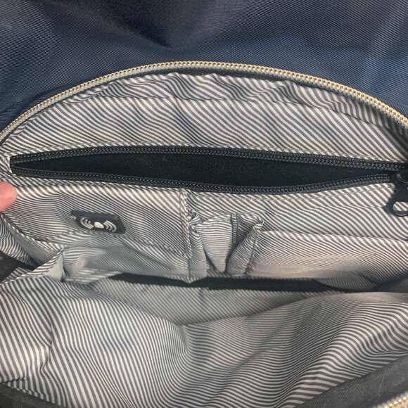 Kenneth Cole Reaction Navy Backpack with Gold Zippers - Picture 9 of 10